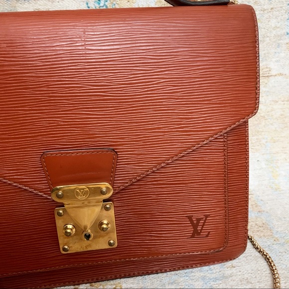 Authentic Louis Vuitton Epi Monceau Handbag - Picture 12 of 15